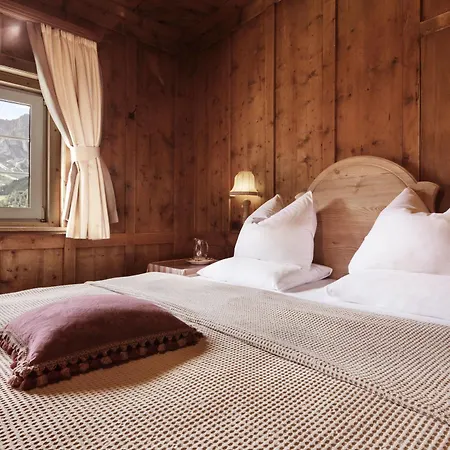 Ladinia Hotel Corvara In Badia
