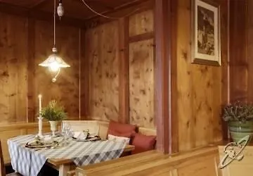 Hotel Ladinia 3*